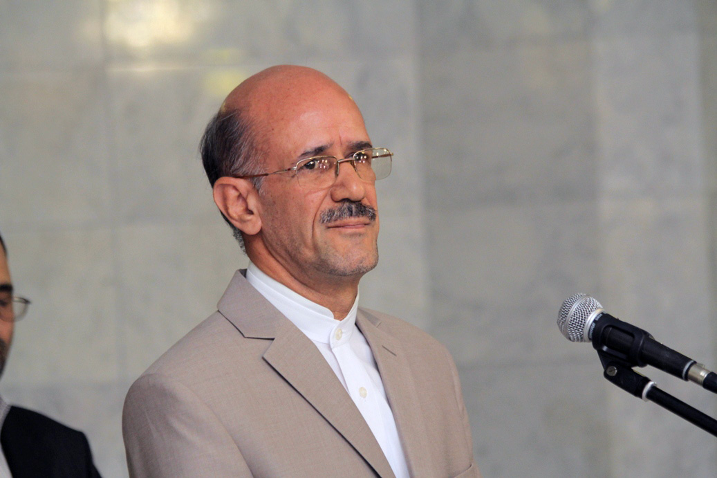 Консул Ирана присутствует на выставке в Кул Шариф