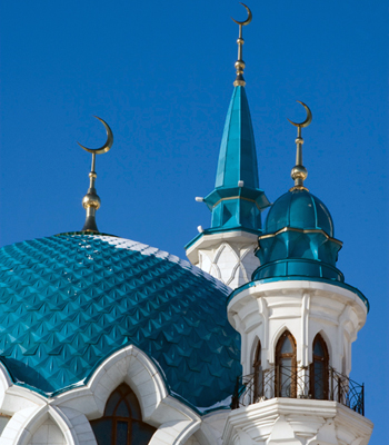 Полумесяцы на минаретах Кул Шарифа